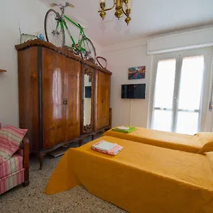 Apartment Vintage Flat Savona, Milan