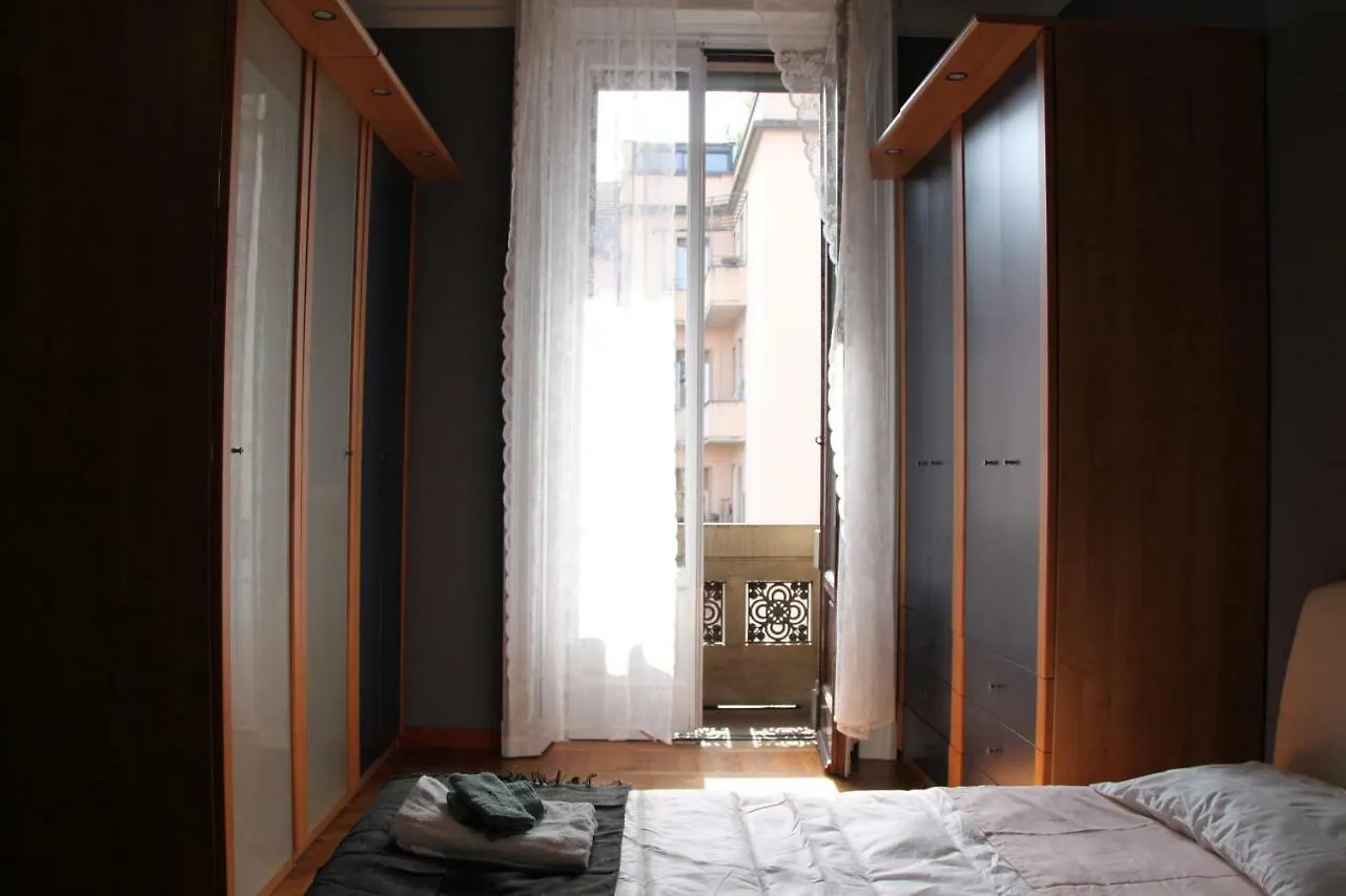 Viale Lunigiana - Penthouse - 6 People Διαμέρισμα Μιλάνο